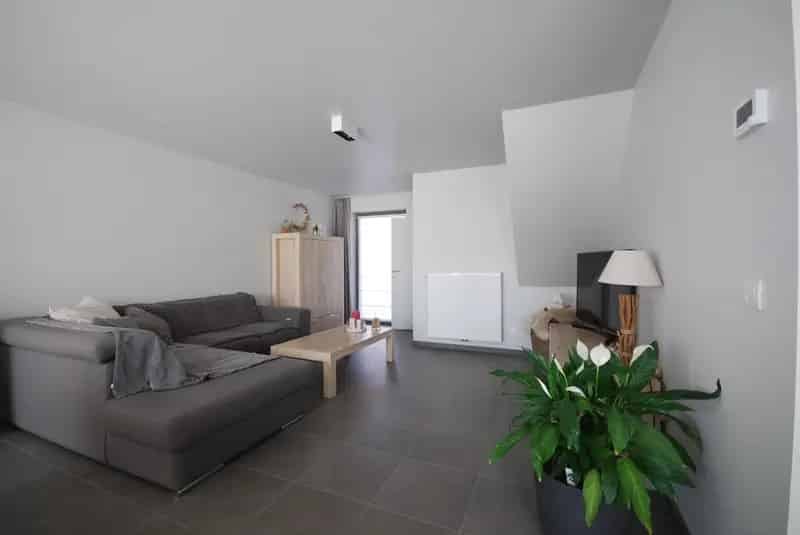 Instapklare Rijwoning Langemark Centrum