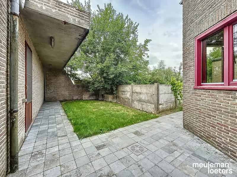 Huis te huur Waardamme: Instapklare woning met 4 slaapkamers en ruime opslag