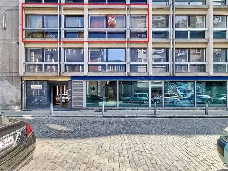 Appartement 1 slaapkamer te koop 67m² te renoveren