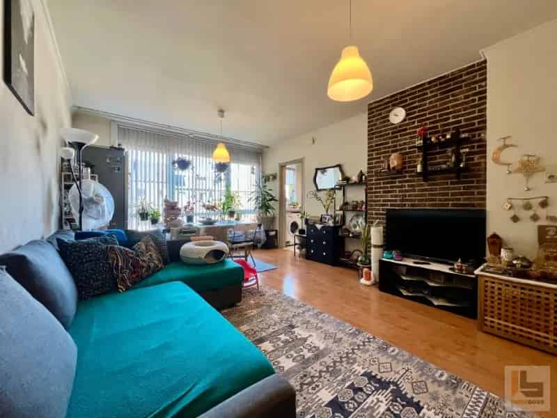 Appartement te koop Gent: 2 slaapkamers, terras, kelder & garage