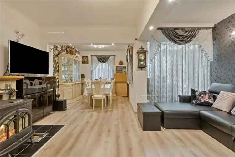 Huis te koop Wevelgem 3 slaapkamers gerenoveerd