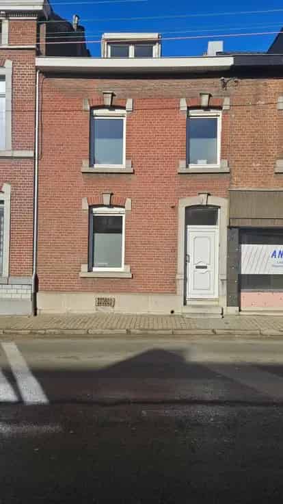 Gerenoveerde Huis Te Koop 2 slaapkamers