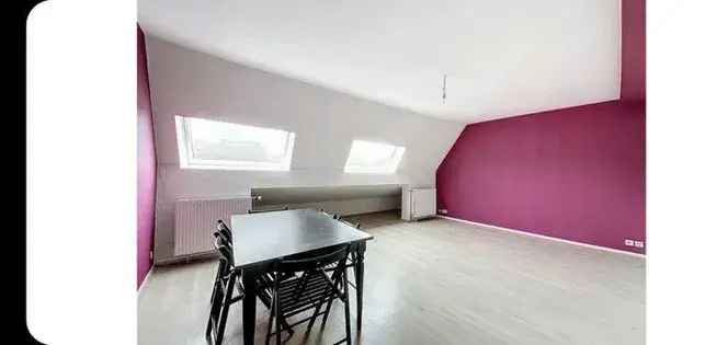Studentenappartement 2 slaapkamers 3de verdieping