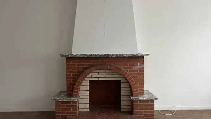 Gelijkvloers appartement te renoveren Deurne 2 slaapkamers