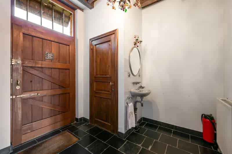 Karaktervolle hoeve Broechem 2645m²