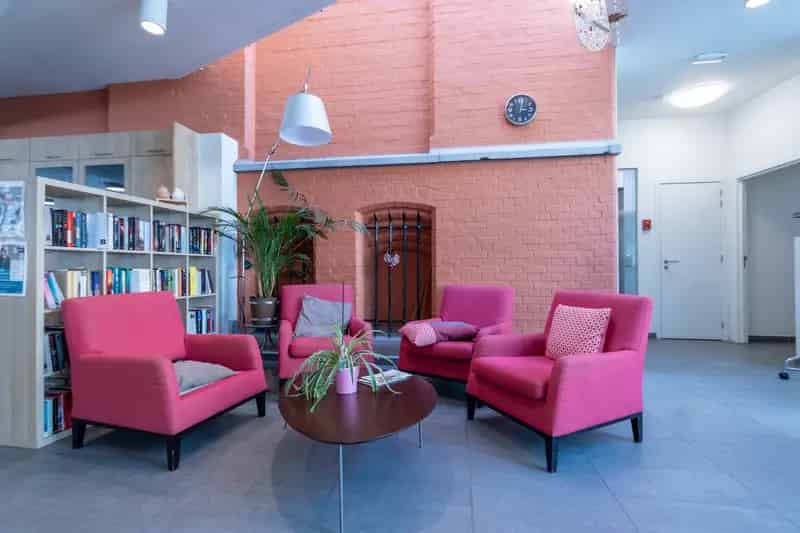 Assistentieflat te Huur Halle Centrum