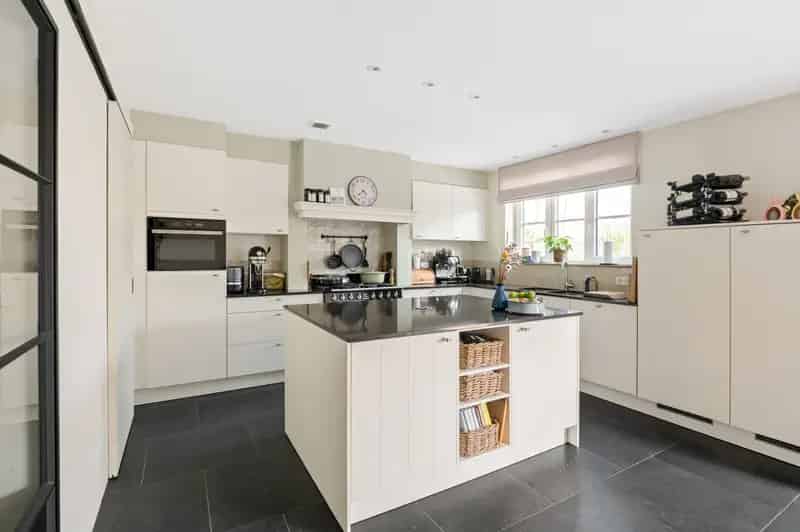 Vrijstaande woning 1001m² perceel