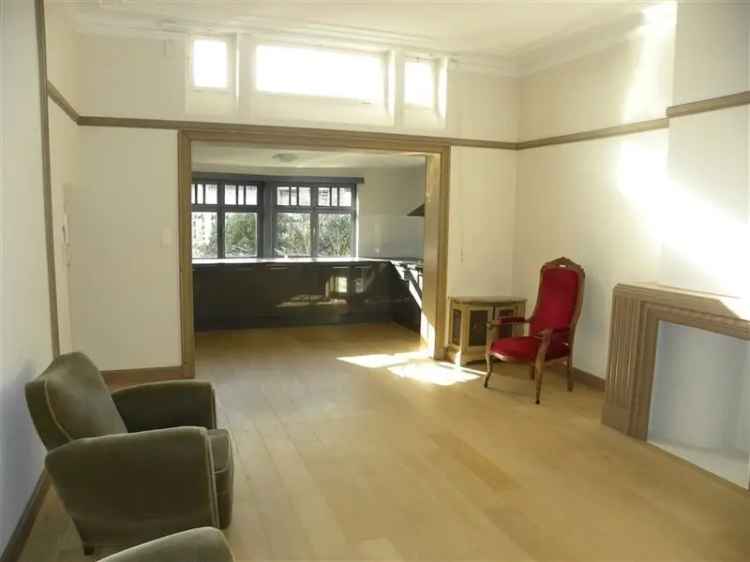 Appartement te huur Gent 2 slaapkamers 120m2 Art Deco