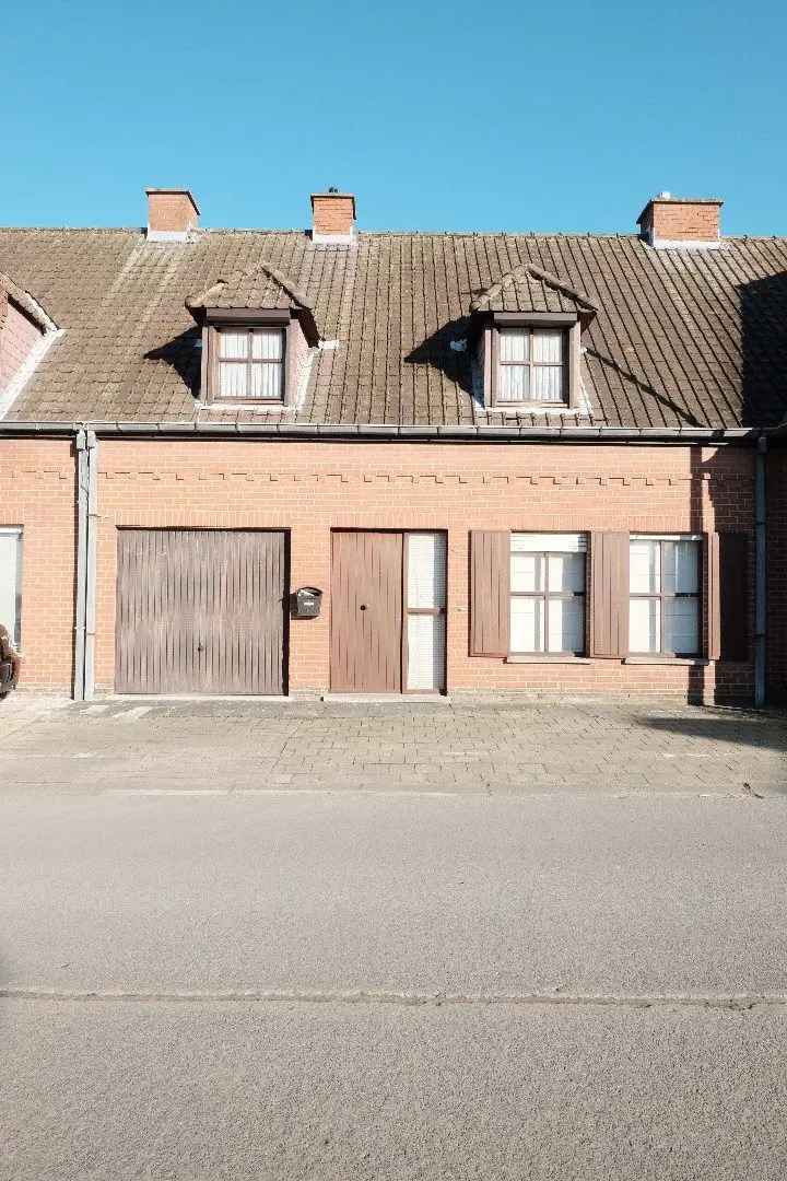 Te koop woning in Tielt met opknapmogelijkheden