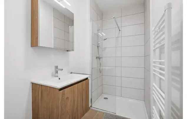 Huur 3 slaapkamer huis van 101 m² in Brussels