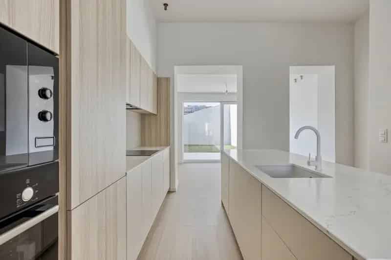 Huis te koop Veurne: Gerenoveerd 3 slaapkamers tuin