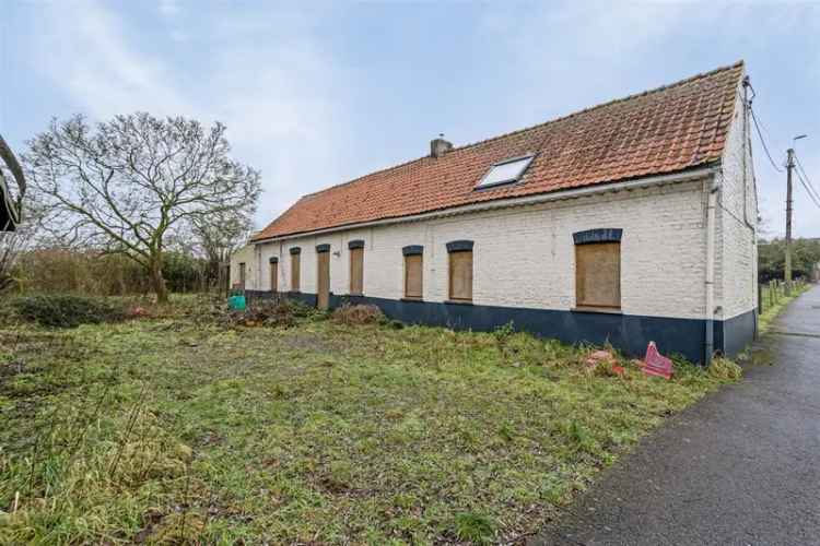 Huis te Huur Sint-Lievens-Houtem: Renovatieproject 1760m²