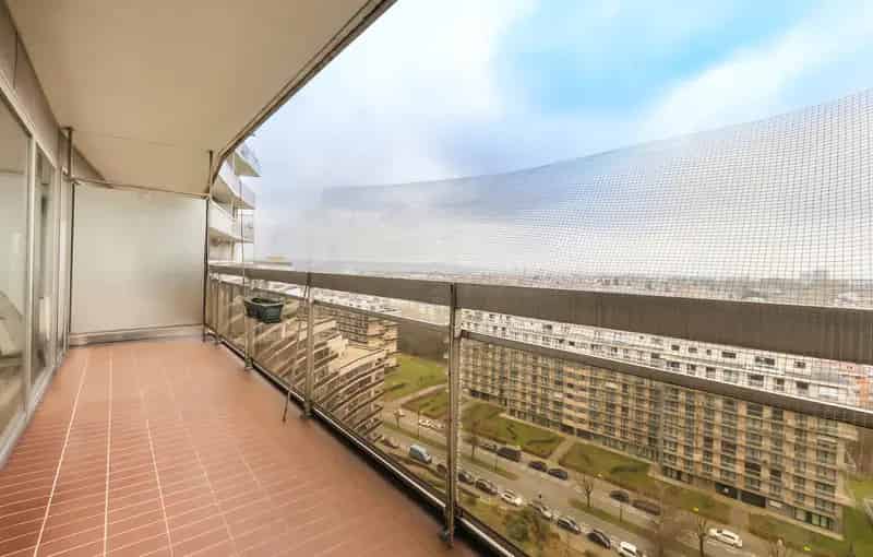 Ruim appartement 100m2 2 slaapkamers Molenbeek
