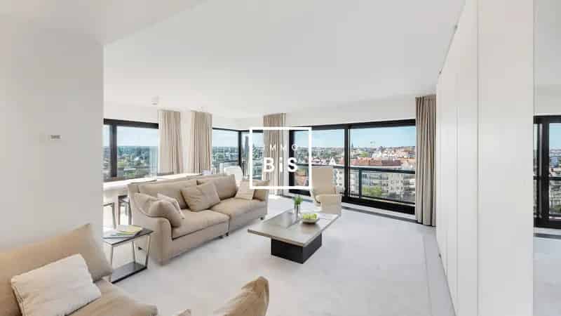 Appartement Albertplein Knokke: Luxe Hoekappartement te Koop