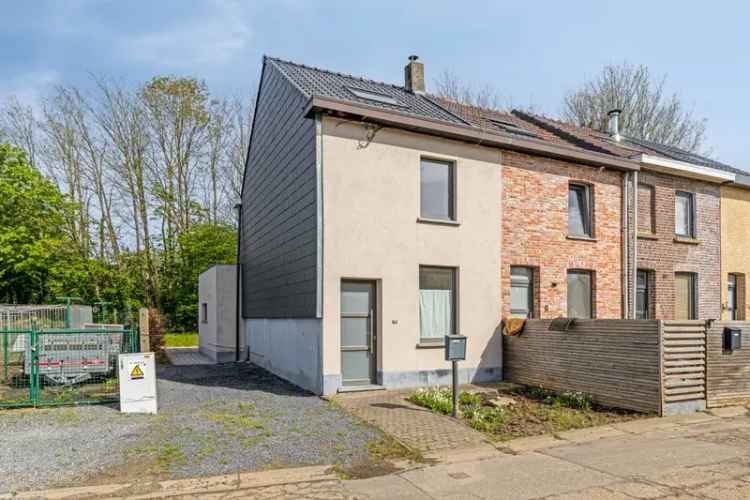Huis te koop: Knusse gerenoveerde woning 96m²