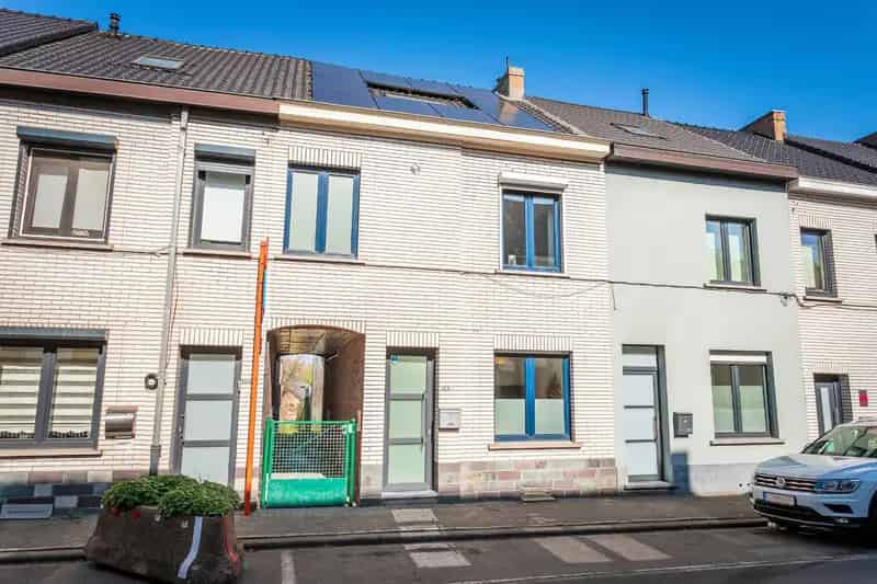 Huis te huur Buizingen: 4 slaapkamers, tuin, EPC-vriendelijk