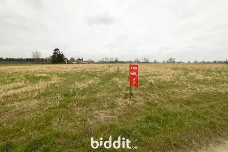 80a Landbouwgrond te Koop