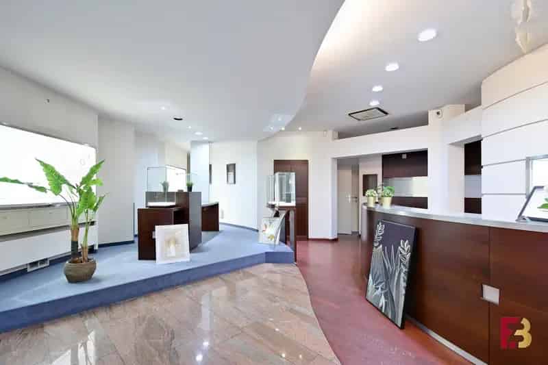 Handelspand met Duplex Appartement Vlaamse Ardennen
