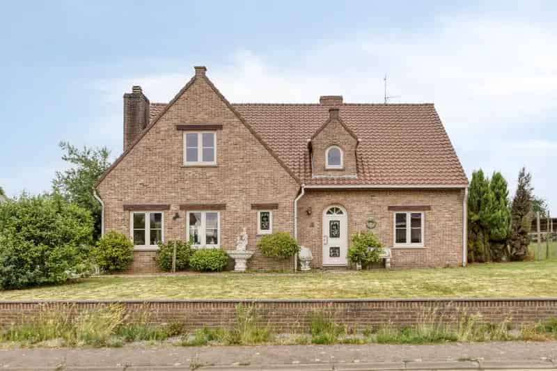 Villa 3 slaapkamers 31a81ca perceel