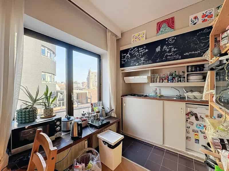 Antwerpen Studio te Huur Paardenmarkt Nabij Centrum