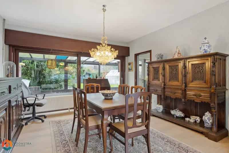 Te renoveren woning 3 slaapkamers garage Hombeek