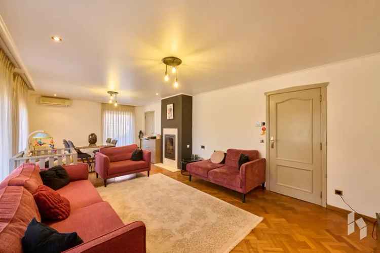 Gelijkvloerse woning 3 slaapkamers nabij centrum