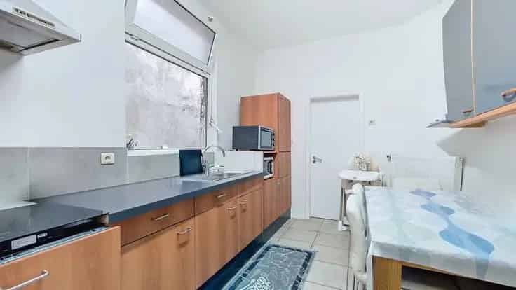 Huis Te Koop Brussel Gemengd Gebouw Te Renoveren