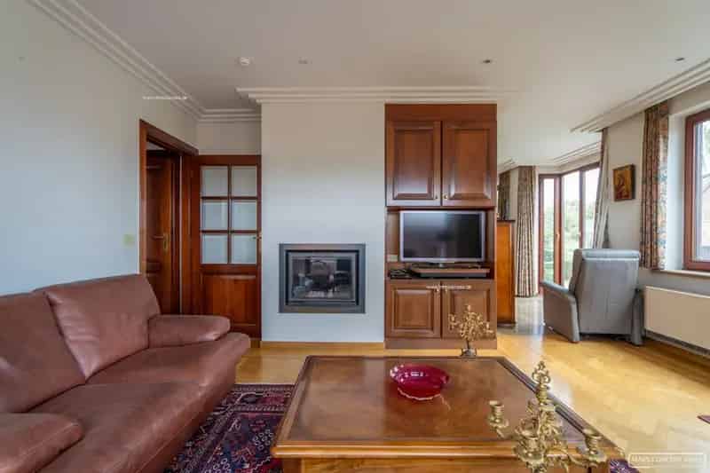 Appartementsblok te koop Anzegem - 3 appartementen en magazijn