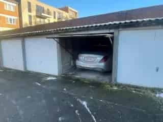 Garagebox te koop Halle