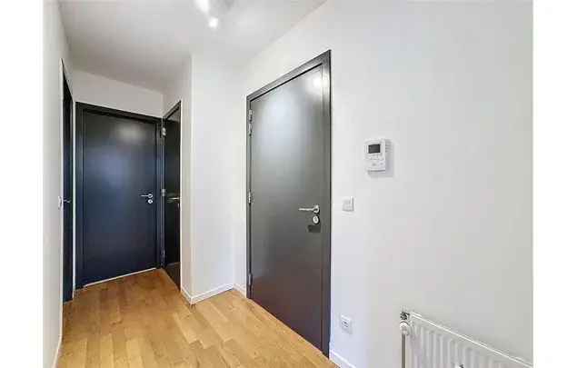 Huur 2 Slaapkamer Appartement 75m² Brussel Centrum