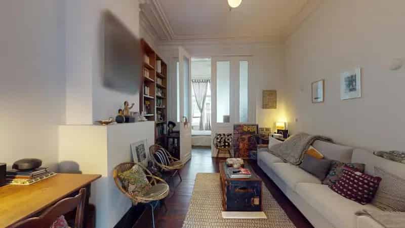 
                                                                    Appartementsblok
                                                                         te koop te Schaerbeek
                                                                