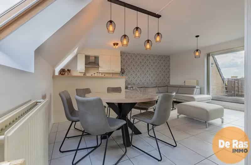 Dakappartement te koop Burst - Instapklaar met terras en staanplaats