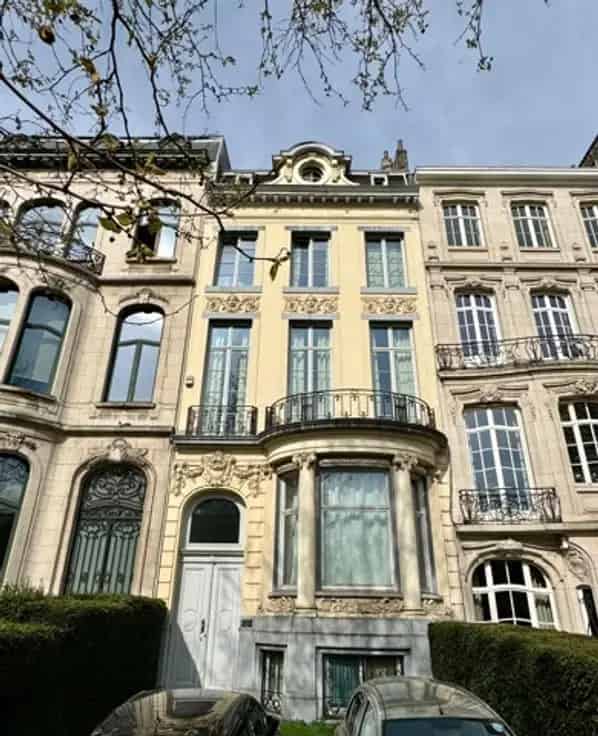 Appartementenblok Te Koop 4 Units 84% Netto Rendement