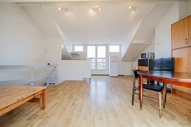 Appartement te koop: Reverse Duplex 2 slaapkamers met terras