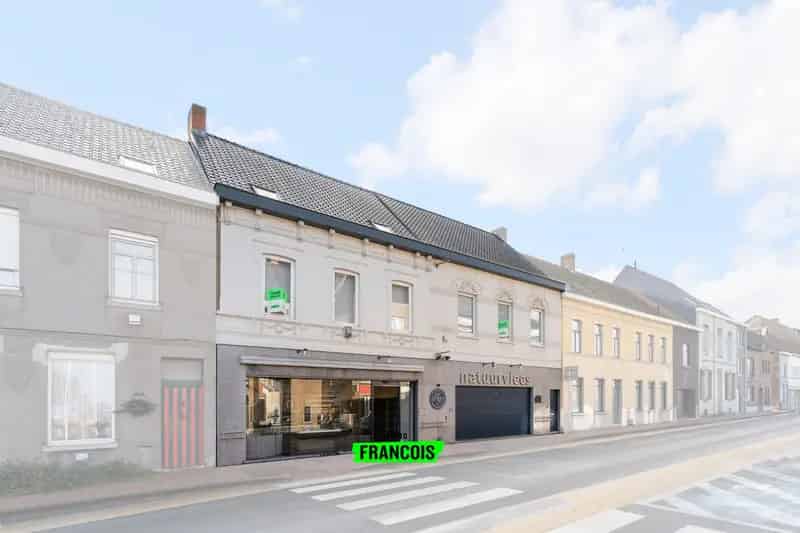 Handelspand met Appartementen te Koop Lichtervelde
