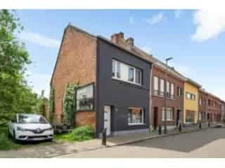 Huis te koop Turnhout 4 slaapkamers Grote tuin