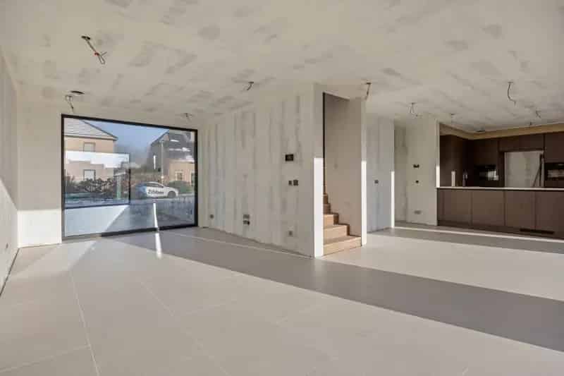 Ruime woning 3 slaapkamers zonnig perceel Mol
