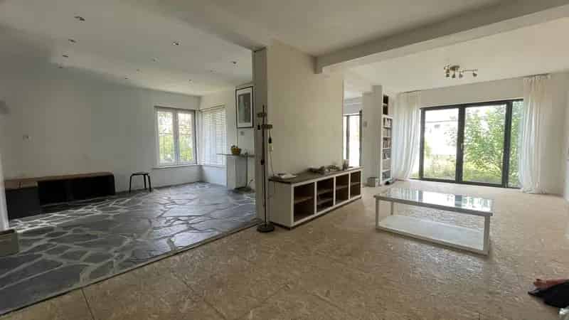 Huis te koop: Ruime gezinswoning met tuin nabij Leuven Brussel