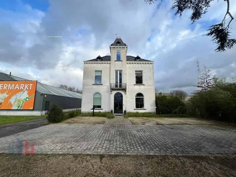 Kantoorruimte te huur Melle 350m2 Nabij R4 E17
