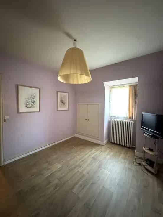Huis Te Koop - Geen Renovatieplicht