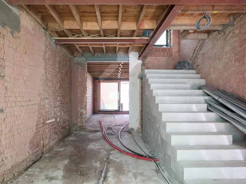 Huis te koop Gent: Casco woning met tuin en 3 slaapkamers