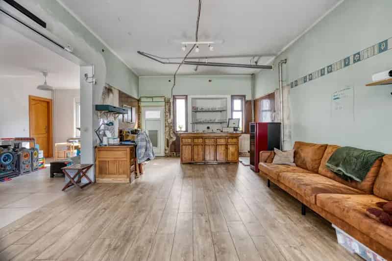 Ruime gerenoveerde woning met veel potentieel