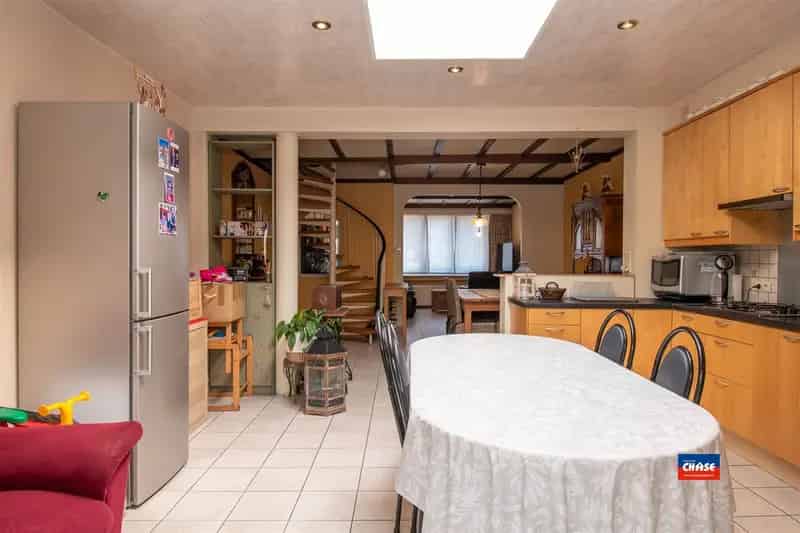 Rijwoning 3 slaapkamers zonnige tuin