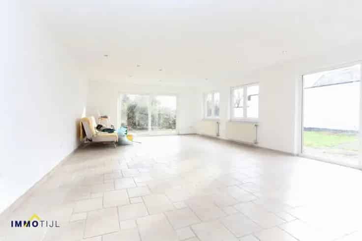 Huis Te Koop Meldert 6 Kamers Grote Tuin