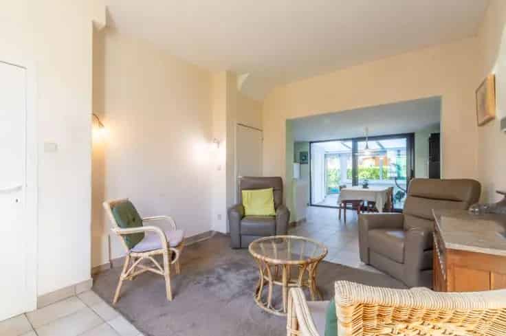 Huis Te Koop 2 Slaapkamers Zuidtuin Nabij Winkels