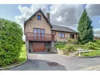 Huis te koop Agimont - 3 slaapkamers, garage, grote zolder