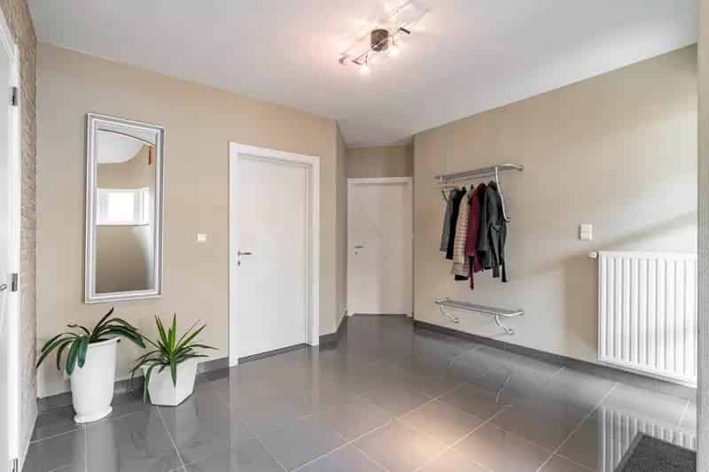 Vrijstaande woning met tuin 10a 89ca  Uitzicht op agrarisch gebied