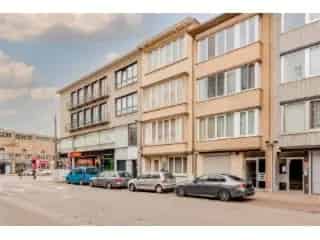 Huis te koop Merksem 320m² 6-7 slaapkamers praktijkruimte