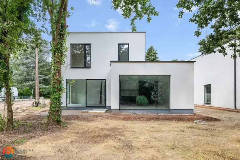 Nieuwbouw woning 4 slaapkamers te Rijmenam