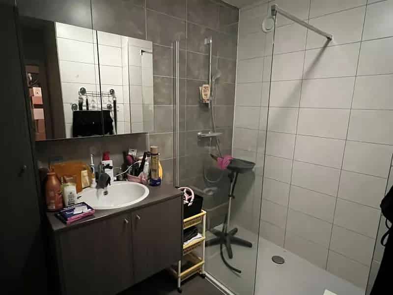 Appartement te huur 2 slaapkamers ruim terras